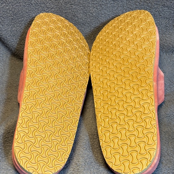 Comfortview Pink Double Buckle Sandals - Picture 7 of 7